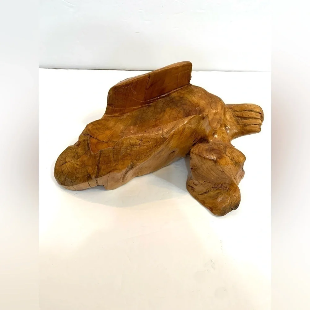 Vintage Carved Natural Wooden Wine Holder EUC